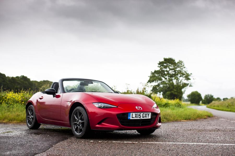  Mazda MX-5 2015 года  (UK) (фото 19 из 25)
